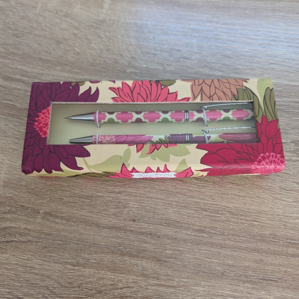 Vera Bradley Very Berry Paisley Perfect Match Pen and Pencil Set in Original Box